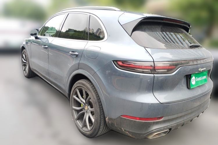 Used Porsche Cayenne E-Hybrid 2019 Cayenne E-Hybrid 2.0T Rear Left 45 Deg
