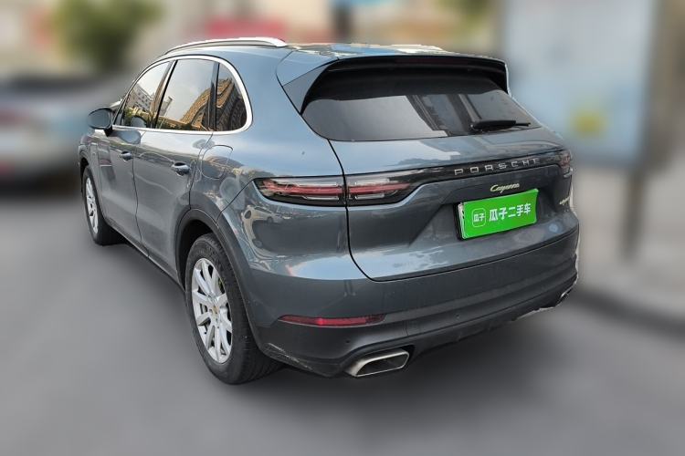 Used Porsche Cayenne E-Hybrid 2019 Cayenne E-Hybrid 2.0T Rear Left 45 Deg