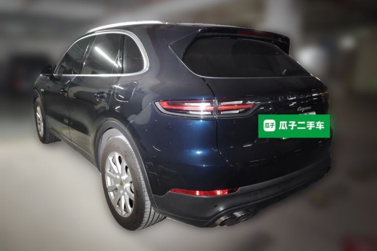 Used Porsche Cayenne E-Hybrid 2019 Cayenne E-Hybrid 2.0T Rear Left 45 Deg