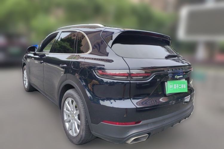 Used Porsche Cayenne E-Hybrid 2019 Cayenne E-Hybrid 2.0T Rear Left 45 Deg