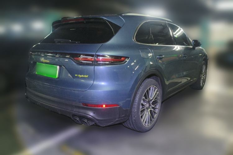 Used Porsche Cayenne E-Hybrid 2019 Cayenne E-Hybrid 2.0T Rear Right 45 Deg