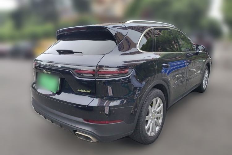 Used Porsche Cayenne E-Hybrid 2019 Cayenne E-Hybrid 2.0T Rear Right 45 Deg