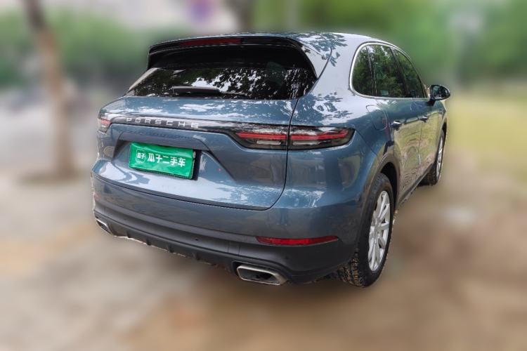 Used Porsche Cayenne E-Hybrid 2019 Cayenne E-Hybrid 2.0T Rear Right 45 Deg