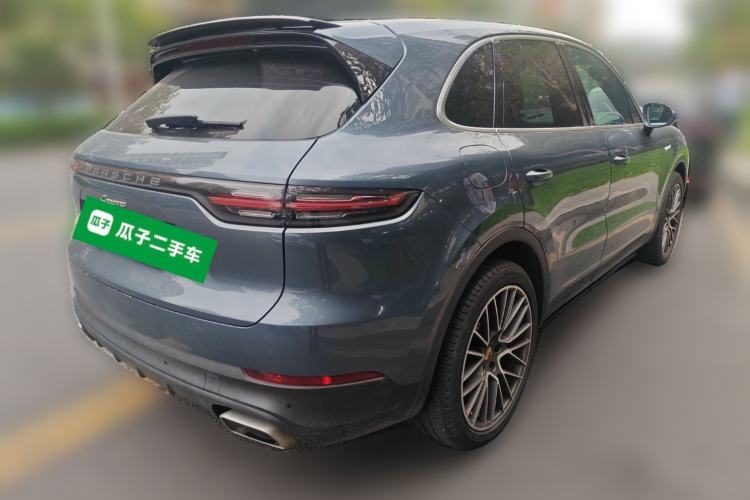 Used Porsche Cayenne E-Hybrid 2019 Cayenne E-Hybrid 2.0T Rear Right 45 Deg