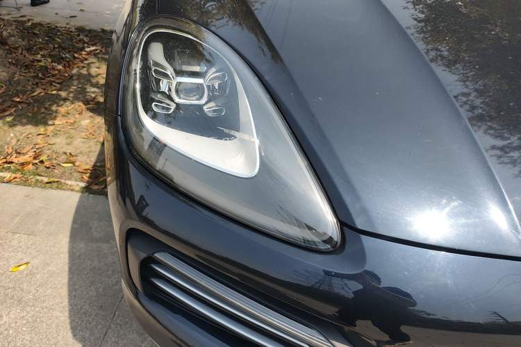 Used Porsche Cayenne E-Hybrid 2019 Cayenne E-Hybrid 2.0T Right Front Headlight