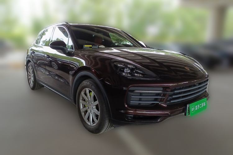 Used Porsche Cayenne E-Hybrid 2019 Cayenne E-Hybrid 2.0T Front Right 45 Deg