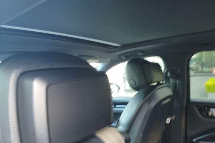 Used Porsche Cayenne E-Hybrid 2019 Cayenne E-Hybrid 2.0T Headliner