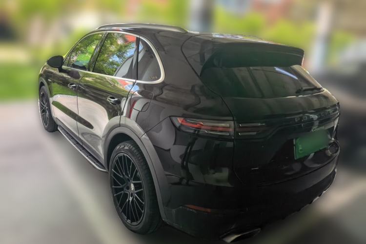 Used Porsche Cayenne E-Hybrid 2019 Cayenne E-Hybrid 2.0T Rear Left 45 Deg