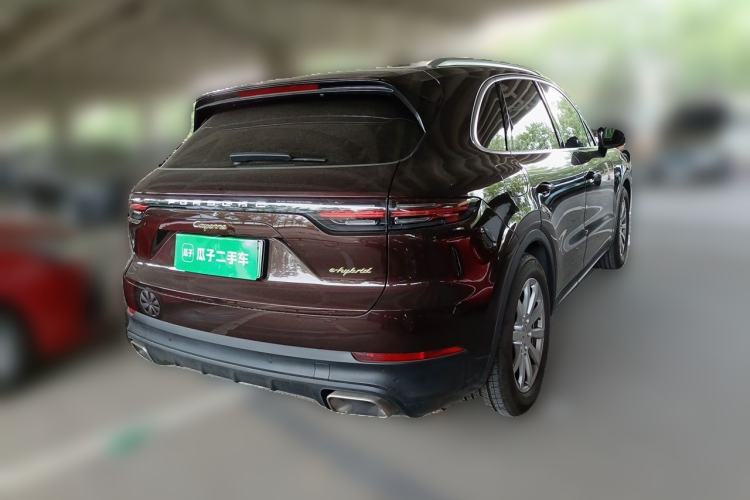 Used Porsche Cayenne E-Hybrid 2019 Cayenne E-Hybrid 2.0T Rear Right 45 Deg