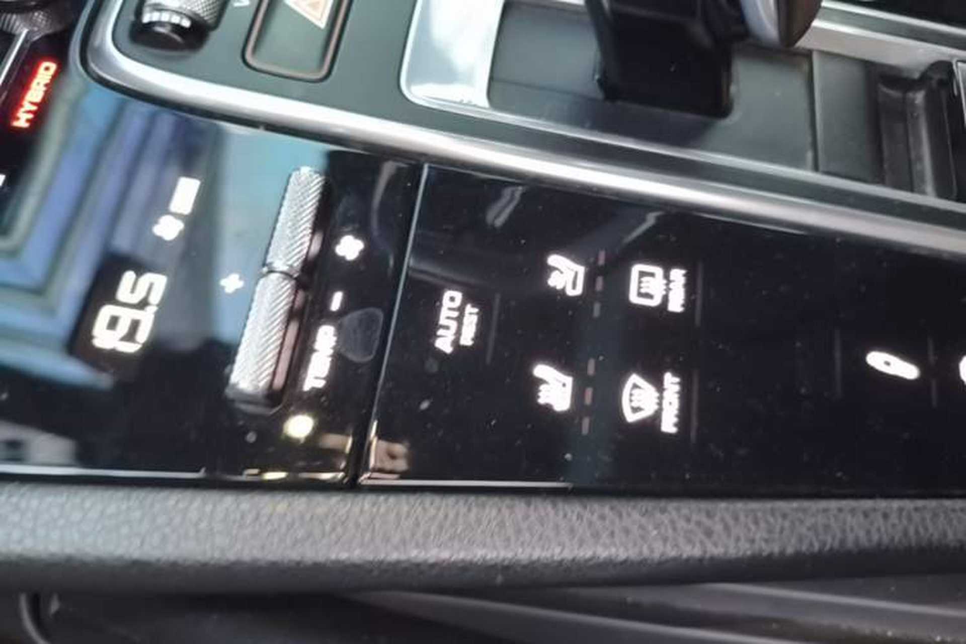 Used Porsche Cayenne E-Hybrid 2019 Cayenne E-Hybrid 2.0T Vehicle Key