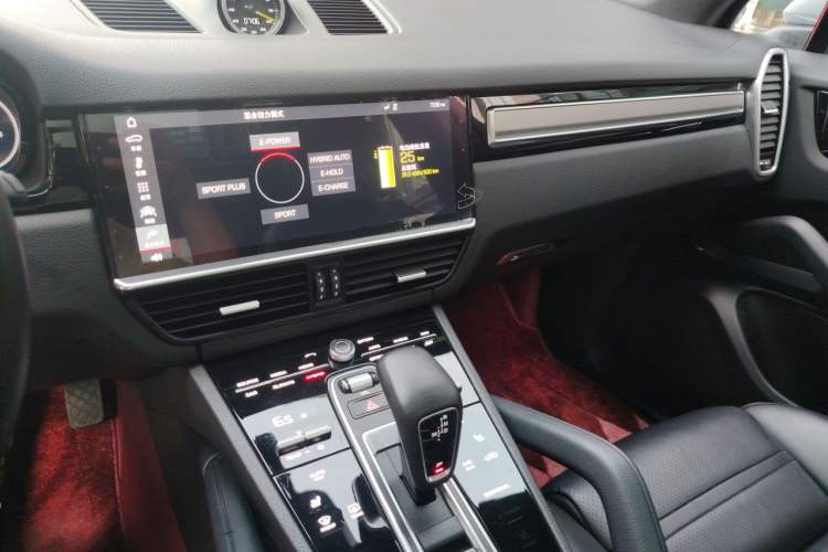 Used Porsche Cayenne E-Hybrid 2019 Cayenne E-Hybrid 2.0T Audio And AC Panel