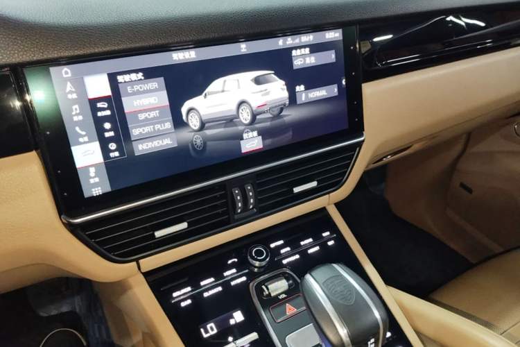 Used Porsche Cayenne E-Hybrid 2019 Cayenne E-Hybrid 2.0T Audio And AC Panel