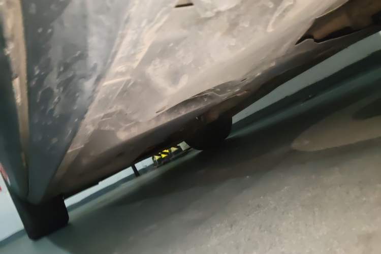 Used Porsche Cayenne E-Hybrid 2019 Cayenne E-Hybrid 2.0T Chassis Rear Left
