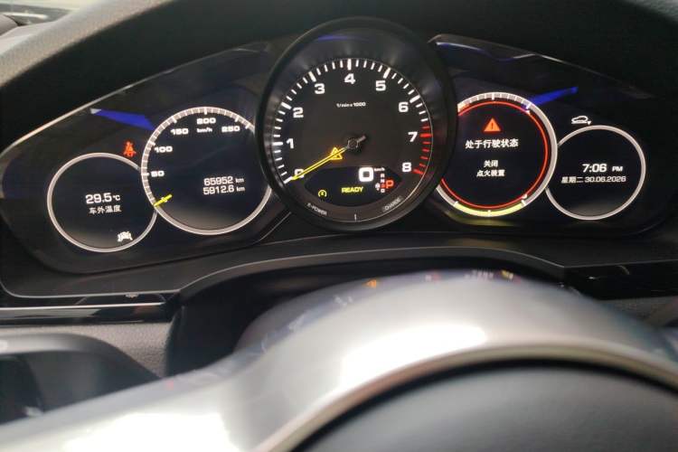 Used Porsche Cayenne E-Hybrid 2019 Cayenne E-Hybrid 2.0T Instrument Cluster