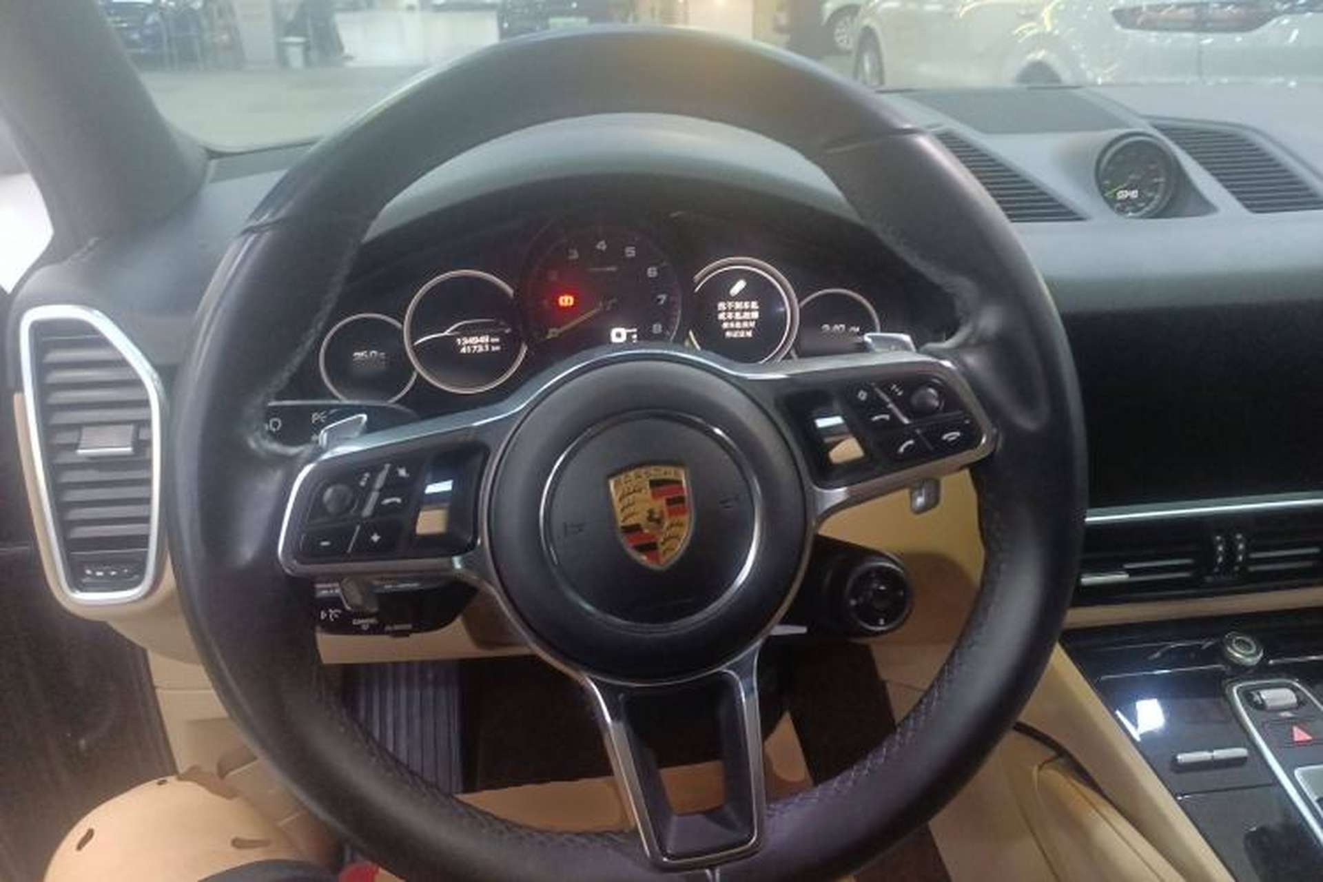 Used Porsche Cayenne E-Hybrid 2019 Cayenne E-Hybrid 2.0T Steering Wheel
