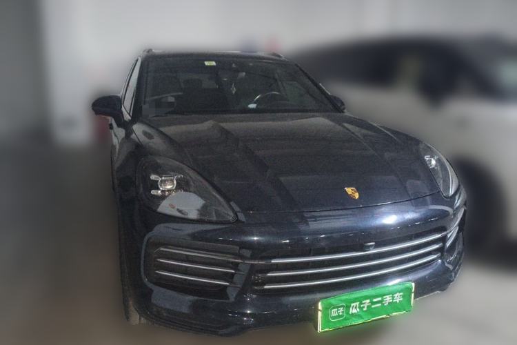 Used Porsche Cayenne E-Hybrid 2019 Cayenne E-Hybrid 2.0T Front Right 45 Deg