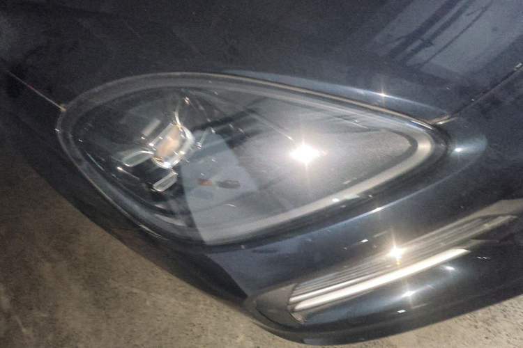 Used Porsche Cayenne E-Hybrid 2019 Cayenne E-Hybrid 2.0T Right Front Headlight