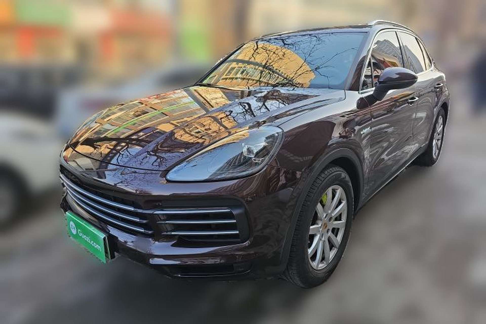 Used Porsche Cayenne E-Hybrid 2019 Cayenne E-Hybrid 2.0T Front Left 45 Deg