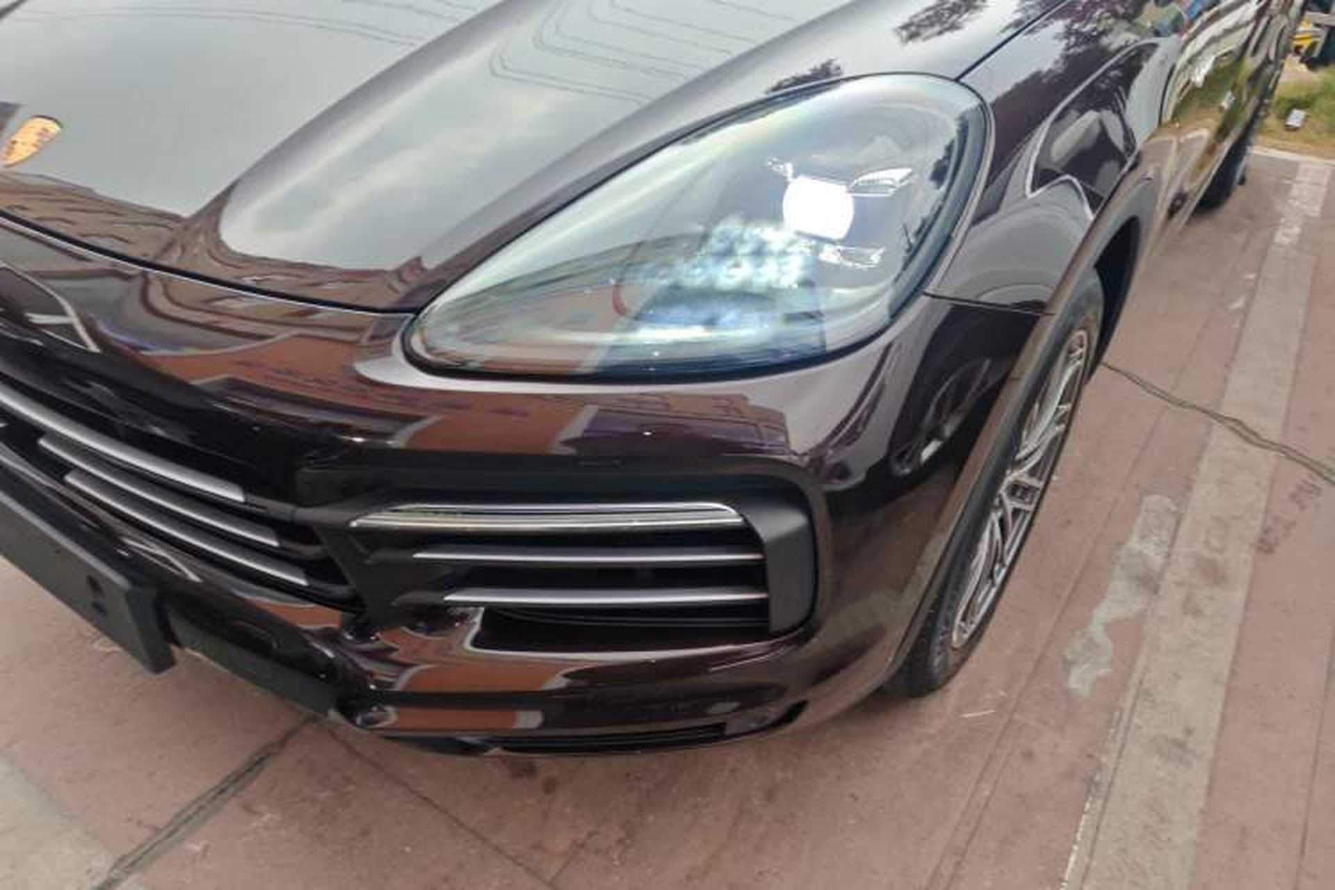 Used Porsche Cayenne E-Hybrid 2019 Cayenne E-Hybrid 2.0T Left Front Headlight