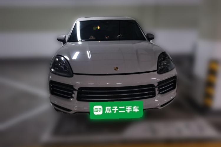 Used Porsche Cayenne E-Hybrid 2019 Cayenne E-Hybrid 2.0T Front