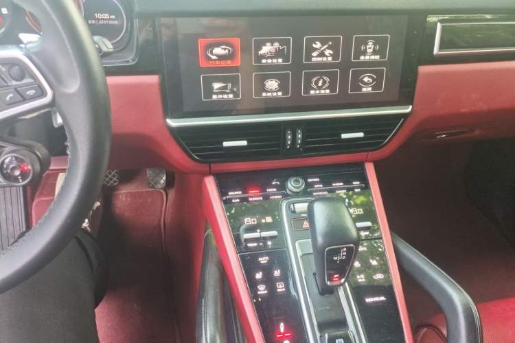 Used Porsche Cayenne E-Hybrid 2019 Cayenne E-Hybrid 2.0T Audio And AC Panel