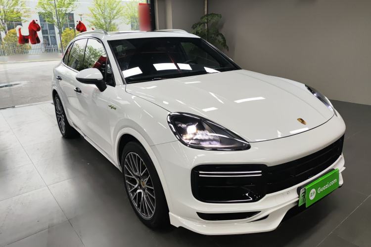 Used Porsche Cayenne E-Hybrid 2019 Cayenne E-Hybrid 2.0T Exterior 1
