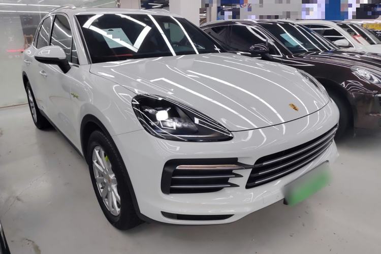 Used Porsche Cayenne E-Hybrid 2019 Cayenne E-Hybrid 2.0T Exterior 2