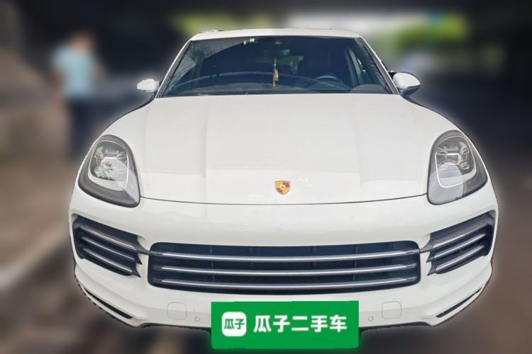 Used Porsche Cayenne E-Hybrid 2019 Cayenne E-Hybrid 2.0T Front