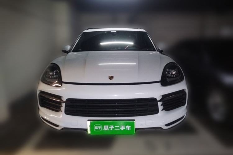 Used Porsche Cayenne E-Hybrid 2019 Cayenne E-Hybrid 2.0T Front
