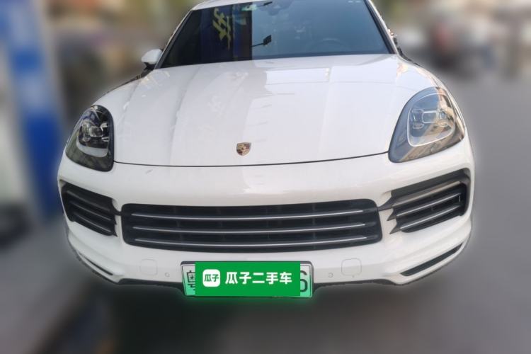 Used Porsche Cayenne E-Hybrid 2019 Cayenne E-Hybrid 2.0T Front
