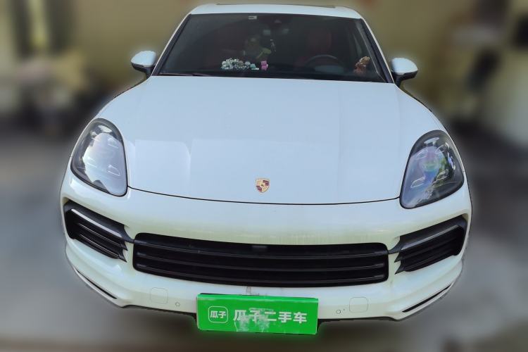 Used Porsche Cayenne E-Hybrid 2019 Cayenne E-Hybrid 2.0T Front