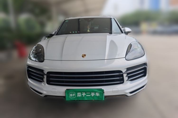 Used Porsche Cayenne E-Hybrid 2019 Cayenne E-Hybrid 2.0T Front