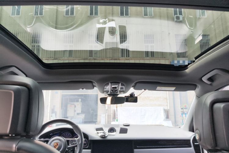 Used Porsche Cayenne E-Hybrid 2019 Cayenne E-Hybrid 2.0T Headliner
