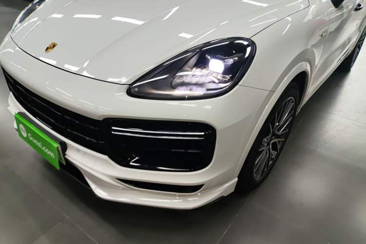 Used Porsche Cayenne E-Hybrid 2019 Cayenne E-Hybrid 2.0T Left Front Headlight