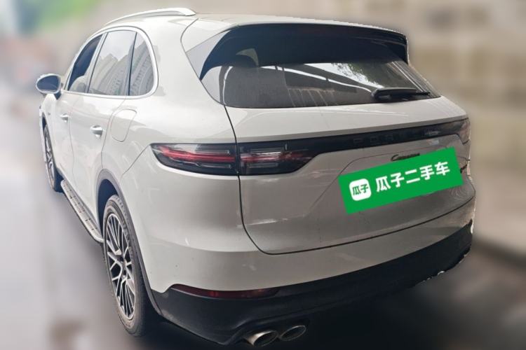 Used Porsche Cayenne E-Hybrid 2019 Cayenne E-Hybrid 2.0T Rear Left 45 Deg