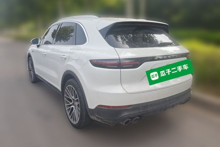Used Porsche Cayenne E-Hybrid 2019 Cayenne E-Hybrid 2.0T Rear Left 45 Deg