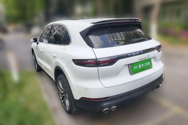 Used Porsche Cayenne E-Hybrid 2019 Cayenne E-Hybrid 2.0T Rear Left 45 Deg