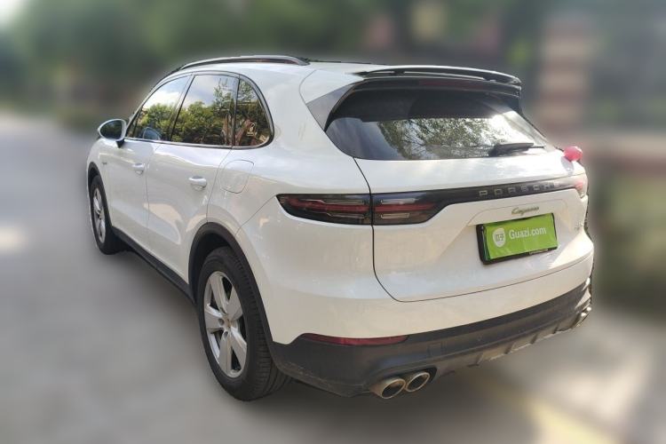 Used Porsche Cayenne E-Hybrid 2019 Cayenne E-Hybrid 2.0T Rear Left 45 Deg