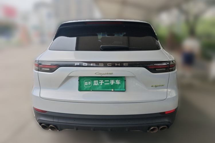 Used Porsche Cayenne E-Hybrid 2019 Cayenne E-Hybrid 2.0T Rear
