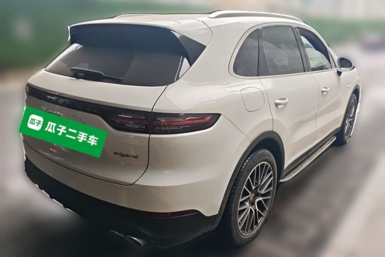Used Porsche Cayenne E-Hybrid 2019 Cayenne E-Hybrid 2.0T Rear Right 45 Deg