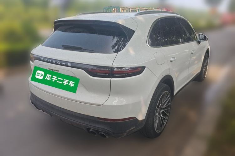 Used Porsche Cayenne E-Hybrid 2019 Cayenne E-Hybrid 2.0T Rear Right 45 Deg