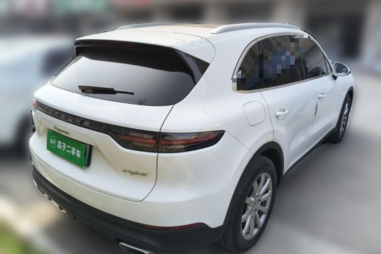 Used Porsche Cayenne E-Hybrid 2019 Cayenne E-Hybrid 2.0T Rear Right 45 Deg