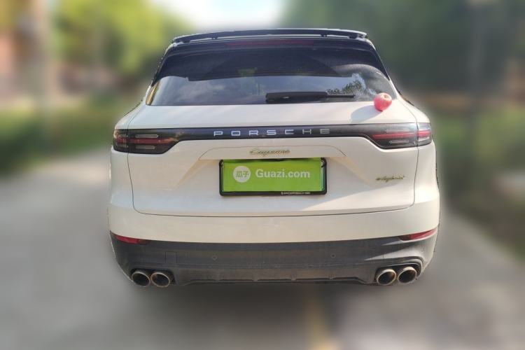 Used Porsche Cayenne E-Hybrid 2019 Cayenne E-Hybrid 2.0T Rear