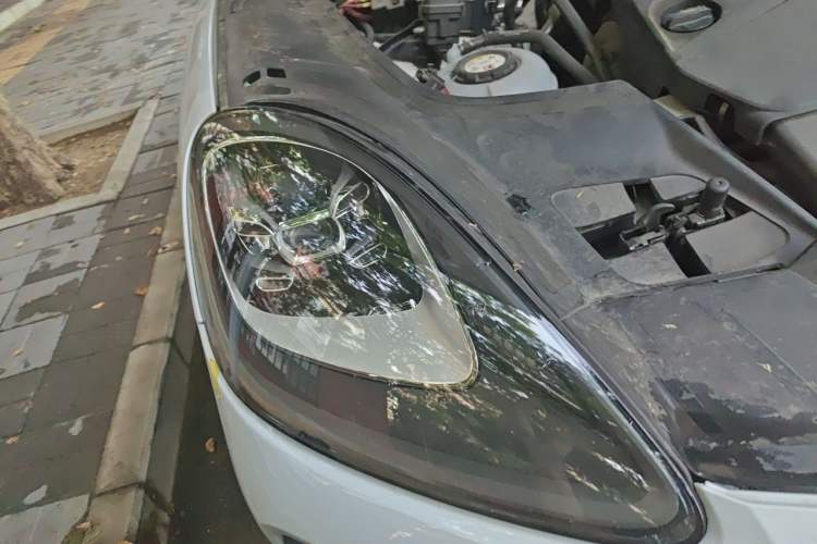 Used Porsche Cayenne E-Hybrid 2019 Cayenne E-Hybrid 2.0T Right Front Headlight