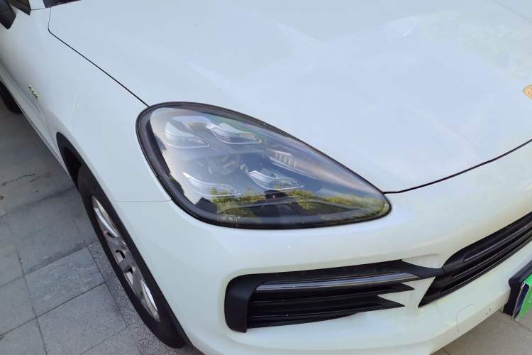 Used Porsche Cayenne E-Hybrid 2019 Cayenne E-Hybrid 2.0T Right Front Headlight