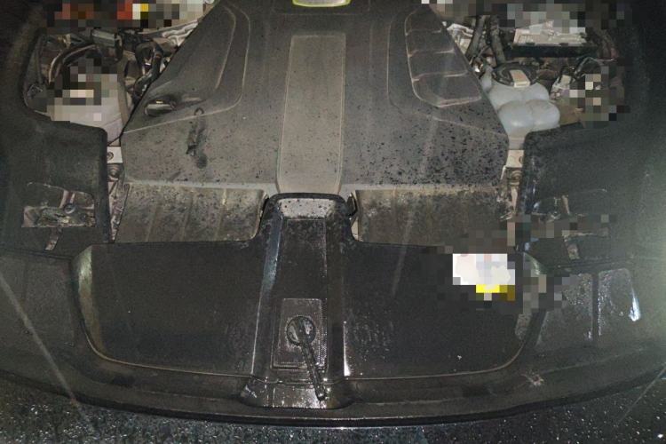 Used Porsche Cayenne E-Hybrid 2020 Cayenne E-Hybrid 2.0T Engine Bay