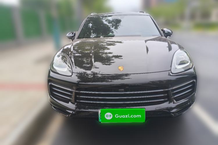 Used Porsche Cayenne E-Hybrid 2020 Cayenne E-Hybrid 2.0T Front