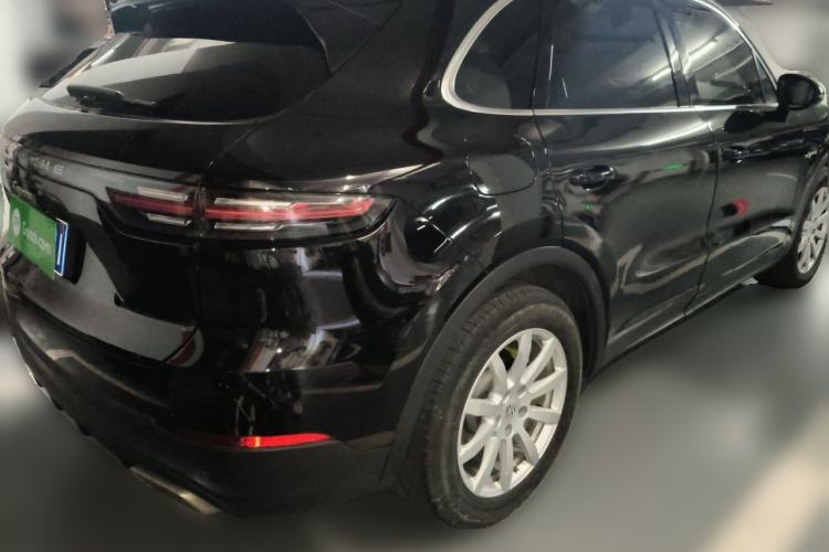 Used Porsche Cayenne E-Hybrid 2020 Cayenne E-Hybrid 2.0T Rear Right 45 Deg