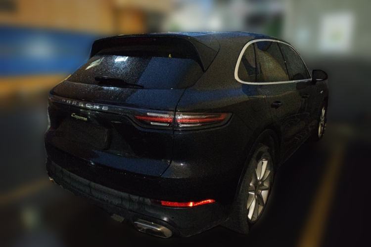 Used Porsche Cayenne E-Hybrid 2020 Cayenne E-Hybrid 2.0T Rear Right 45 Deg