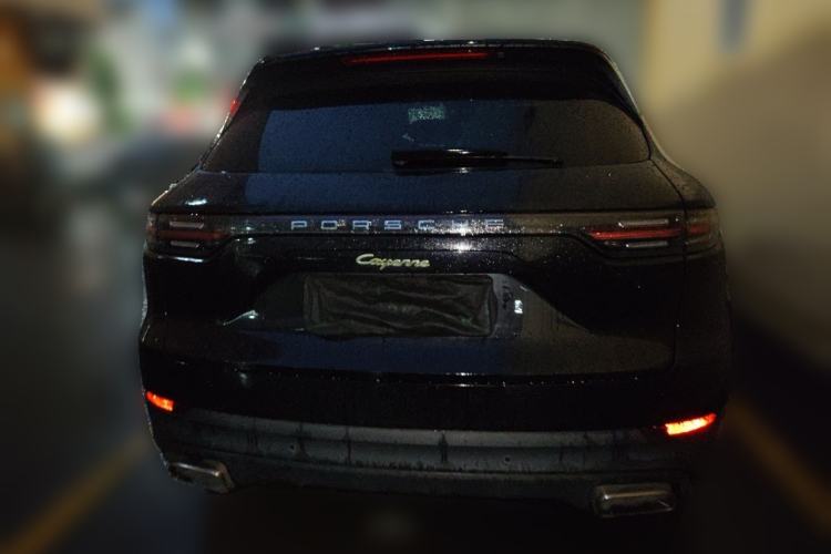 Used Porsche Cayenne E-Hybrid 2020 Cayenne E-Hybrid 2.0T Rear